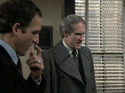 HILL_STREET_BLUES_-_E3X15_MOON_OVER_URANUS_THE_SEQUEL_083.jpg