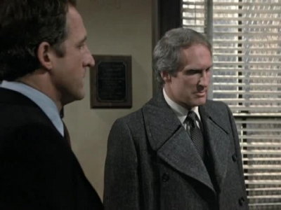 HILL_STREET_BLUES_-_E3X15_MOON_OVER_URANUS_THE_SEQUEL_112.jpg