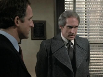 HILL_STREET_BLUES_-_E3X15_MOON_OVER_URANUS_THE_SEQUEL_137.jpg