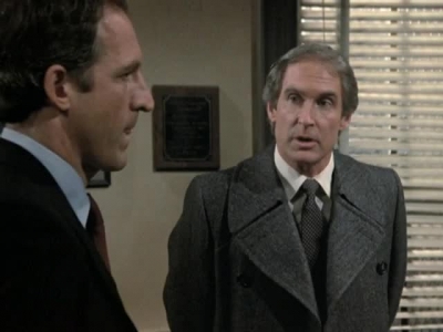 HILL_STREET_BLUES_-_E3X15_MOON_OVER_URANUS_THE_SEQUEL_308.jpg