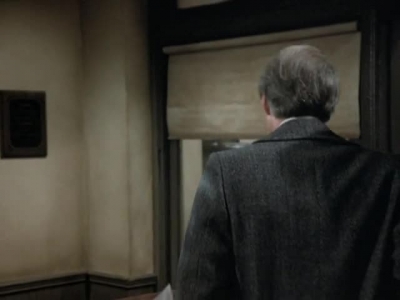 HILL_STREET_BLUES_-_E3X15_MOON_OVER_URANUS_THE_SEQUEL_374.jpg
