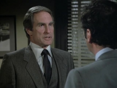 HILL_STREET_BLUES_-_E3X20_SPOTLIGHT_ON_RICO_210.jpg