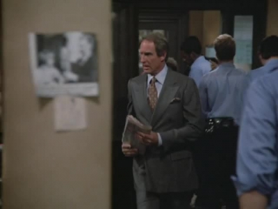 HILL_STREET_BLUES_-_E3X22_A_HILL_OF_BEANS_009.jpg