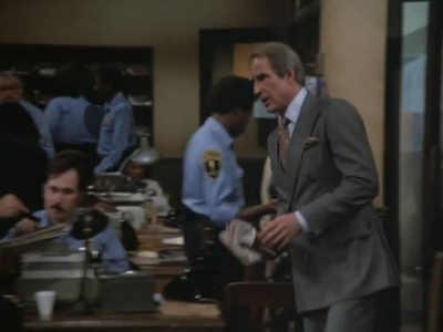 HILL_STREET_BLUES_-_E3X22_A_HILL_OF_BEANS_014.jpg