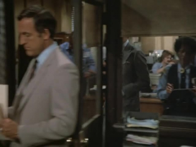 HILL_STREET_BLUES_-_E3X22_A_HILL_OF_BEANS_031.jpg