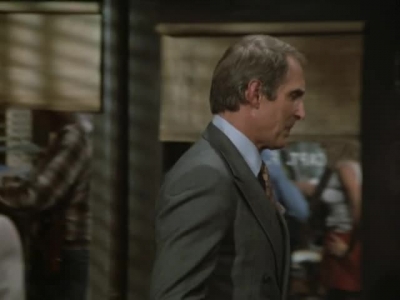HILL_STREET_BLUES_-_E3X22_A_HILL_OF_BEANS_452.jpg