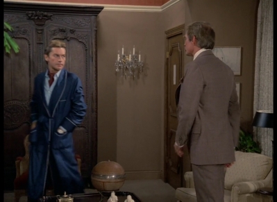 DYNASTY_-_E4X09_PETER_DE_VILBIS_032.jpg