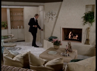 DYNASTY_-_E4X13_THE_RING_042.jpg