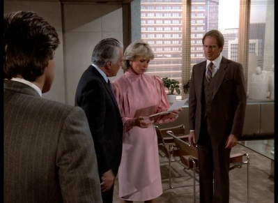 DYNASTY_-_E4X15_SEIZURE_100.jpg