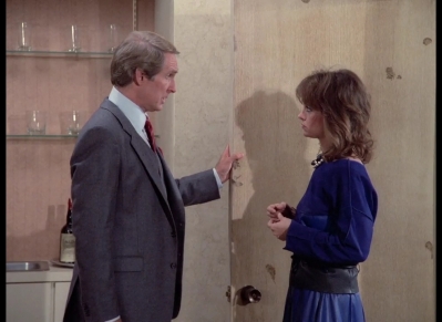 DYNASTY_-_E4X17_THE_ACCIDENT_004.jpg