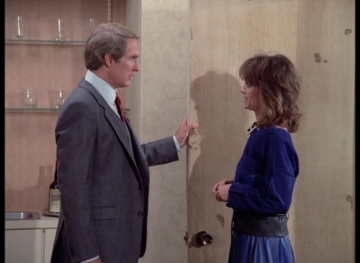 DYNASTY_-_E4X17_THE_ACCIDENT_025.jpg