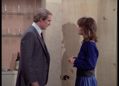 DYNASTY_-_E4X17_THE_ACCIDENT_042.jpg