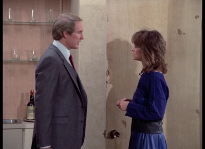 DYNASTY_-_E4X17_THE_ACCIDENT_044.jpg