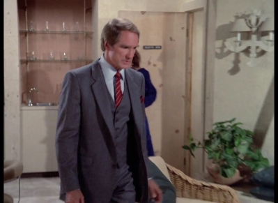 DYNASTY_-_E4X17_THE_ACCIDENT_084.jpg
