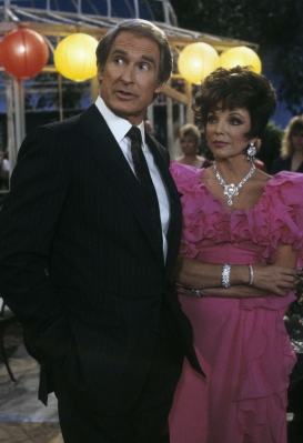 DYNASTY_-_E7X21_THE_GARAGE_STILLS_001.jpg