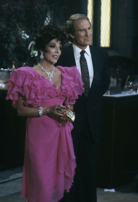DYNASTY_-_E7X21_THE_GARAGE_STILLS_005.jpg