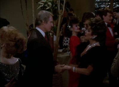 DYNASTY_-_E7X17_THE_MOTHERS_160.jpg