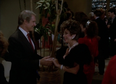 DYNASTY_-_E7X17_THE_MOTHERS_251.jpg