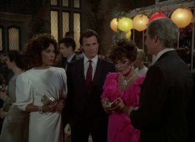 DYNASTY_-_E7X21_THE_GARAGE_237.jpg