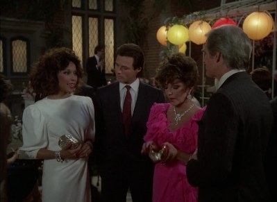 DYNASTY_-_E7X21_THE_GARAGE_238.jpg