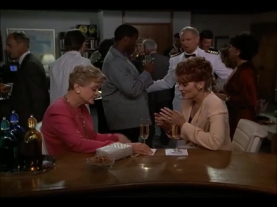 MURDER_SHE_WROTE_-_E9X20_SHIP_OF_THIEVES_011.jpg