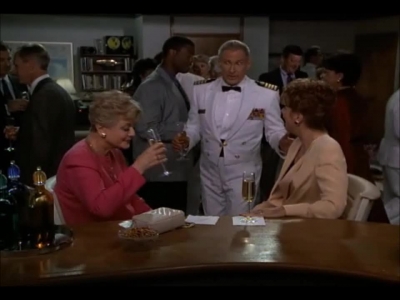 MURDER_SHE_WROTE_-_E9X20_SHIP_OF_THIEVES_039.jpg