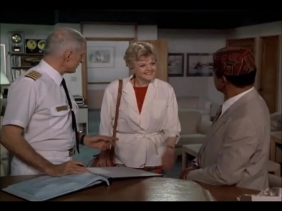 MURDER_SHE_WROTE_-_E9X20_SHIP_OF_THIEVES_230.jpg