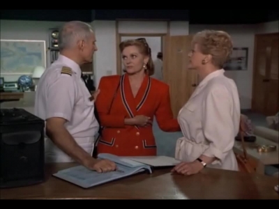 MURDER_SHE_WROTE_-_E9X20_SHIP_OF_THIEVES_318.jpg