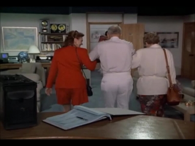 MURDER_SHE_WROTE_-_E9X20_SHIP_OF_THIEVES_343.jpg