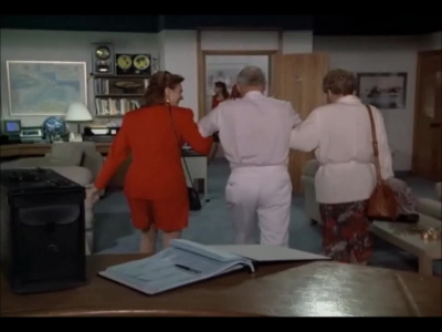 MURDER_SHE_WROTE_-_E9X20_SHIP_OF_THIEVES_344.jpg