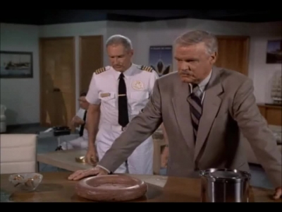 MURDER_SHE_WROTE_-_E9X20_SHIP_OF_THIEVES_577.jpg