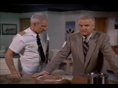 MURDER_SHE_WROTE_-_E9X20_SHIP_OF_THIEVES_590.jpg