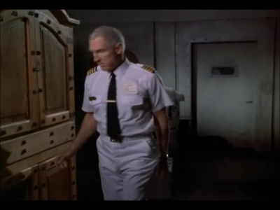 MURDER_SHE_WROTE_-_E9X20_SHIP_OF_THIEVES_650.jpg