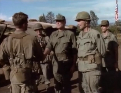 TOUR_OF_DUTY_-_E1X17_BLOOD_BROTHERS_129.jpg