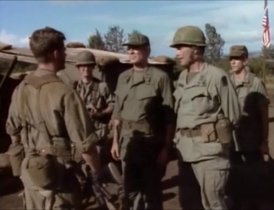 TOUR_OF_DUTY_-_E1X17_BLOOD_BROTHERS_135.jpg