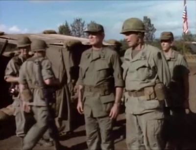 TOUR_OF_DUTY_-_E1X17_BLOOD_BROTHERS_142.jpg