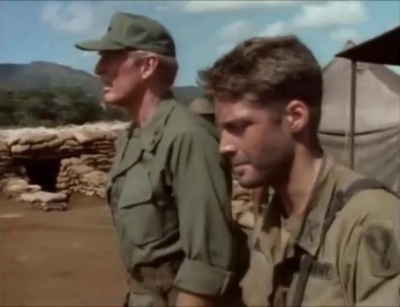 TOUR_OF_DUTY_-_E1X17_BLOOD_BROTHERS_184.jpg