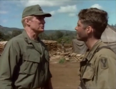 TOUR_OF_DUTY_-_E1X17_BLOOD_BROTHERS_195.jpg