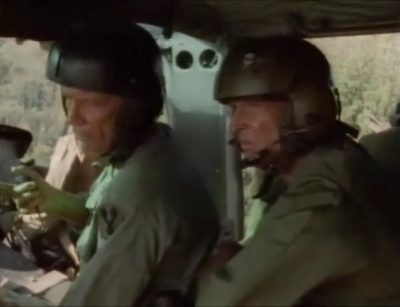 TOUR_OF_DUTY_-_E1X17_BLOOD_BROTHERS_295.jpg