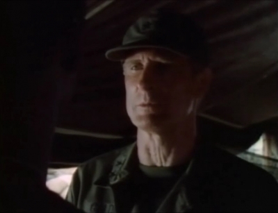 TOUR_OF_DUTY_-_E1X17_BLOOD_BROTHERS_433.jpg