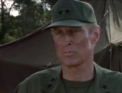 TOUR_OF_DUTY_-_E1X17_BLOOD_BROTHERS_475.jpg