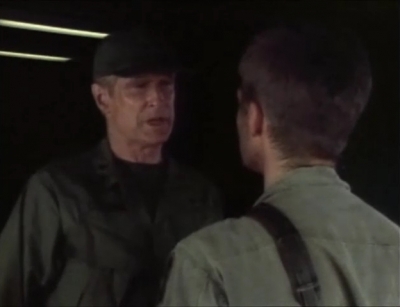 TOUR_OF_DUTY_-_E1X17_BLOOD_BROTHERS_520.jpg