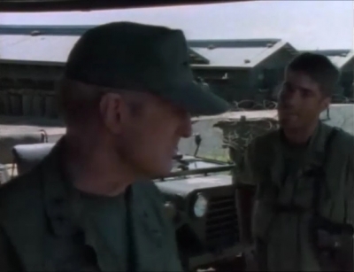 TOUR_OF_DUTY_-_E1X17_BLOOD_BROTHERS_563.jpg