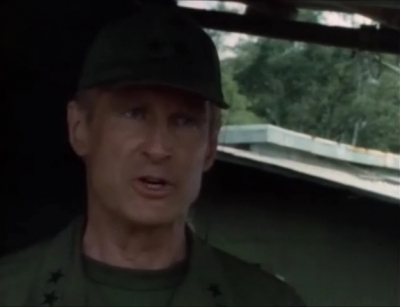 TOUR_OF_DUTY_-_E1X17_BLOOD_BROTHERS_592.jpg