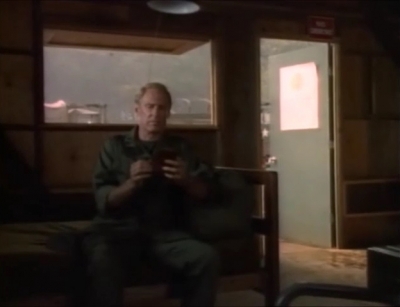 TOUR_OF_DUTY_-_E1X17_BLOOD_BROTHERS_741.jpg