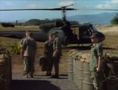 TOUR_OF_DUTY_-_E1X17_BLOOD_BROTHERS_793.jpg