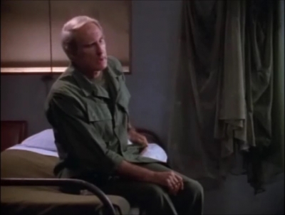 TOUR_OF_DUTY_-__E3X09_I_AM_WHAT_I_AM__0039.jpg