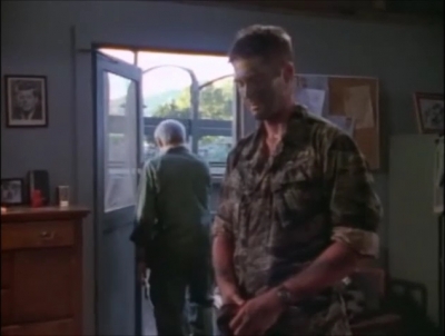 TOUR_OF_DUTY_-__E3X09_I_AM_WHAT_I_AM__0162.jpg