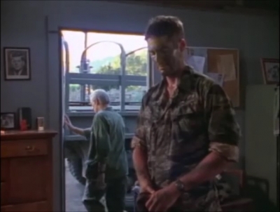 TOUR_OF_DUTY_-__E3X09_I_AM_WHAT_I_AM__0164.jpg