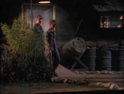 TOUR_OF_DUTY_-__E3X09_I_AM_WHAT_I_AM__0168.jpg